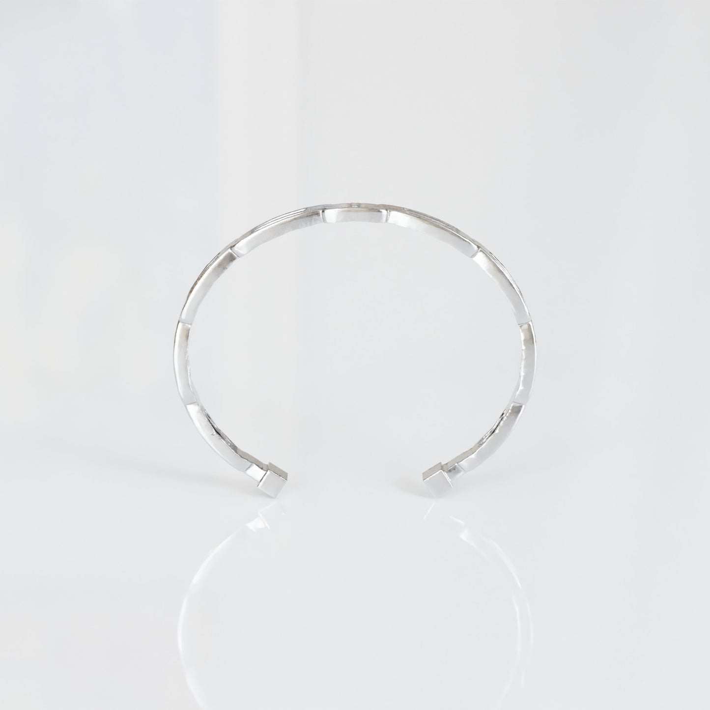 Brazalete Cyprus en Plata Esterlina - Gutiérrez Vidal